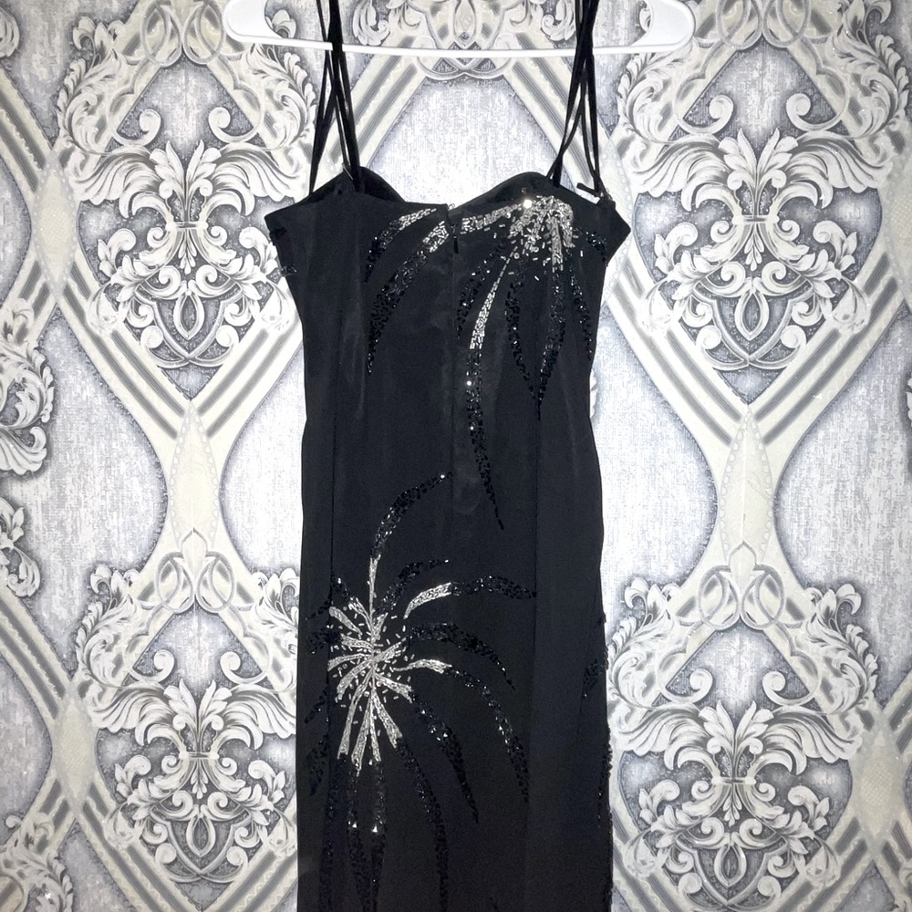 Gorgeous Night Moves vintage prom formal gown with beaded designs!